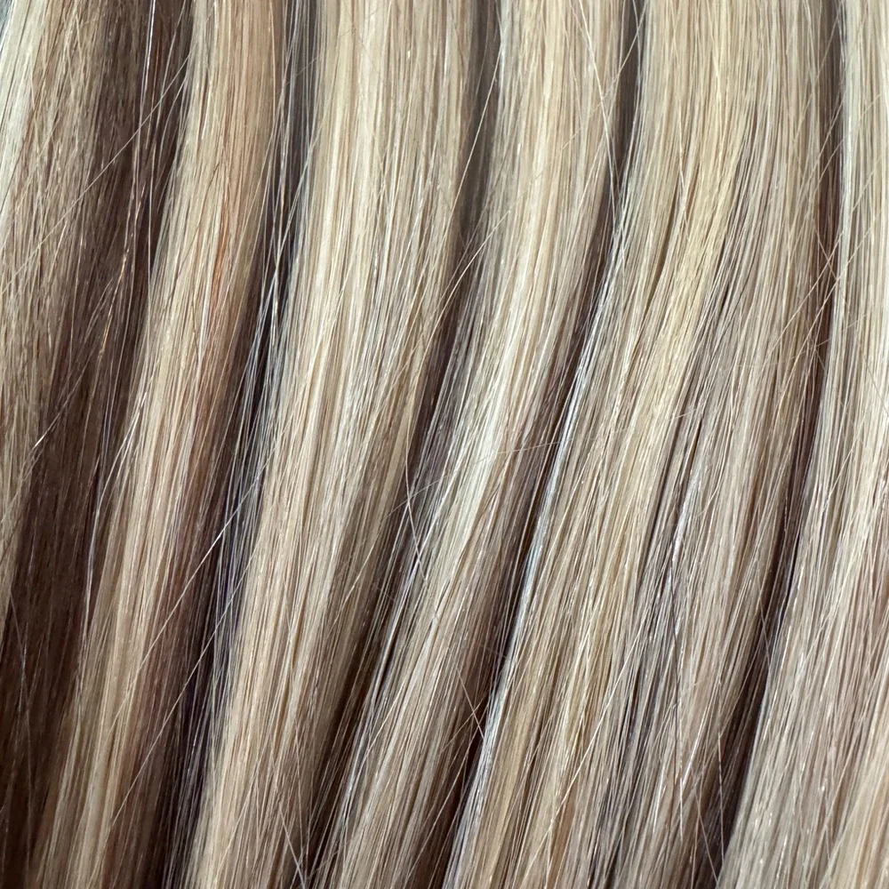 NEW Giovanni Handtied Weft 1 Row Remy Human Hair Extension 27” Color #613/4 - Picture 5 of 5